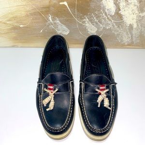 TALBOTS VINTAGE LIGHTLY WORN LEATHER SHOES